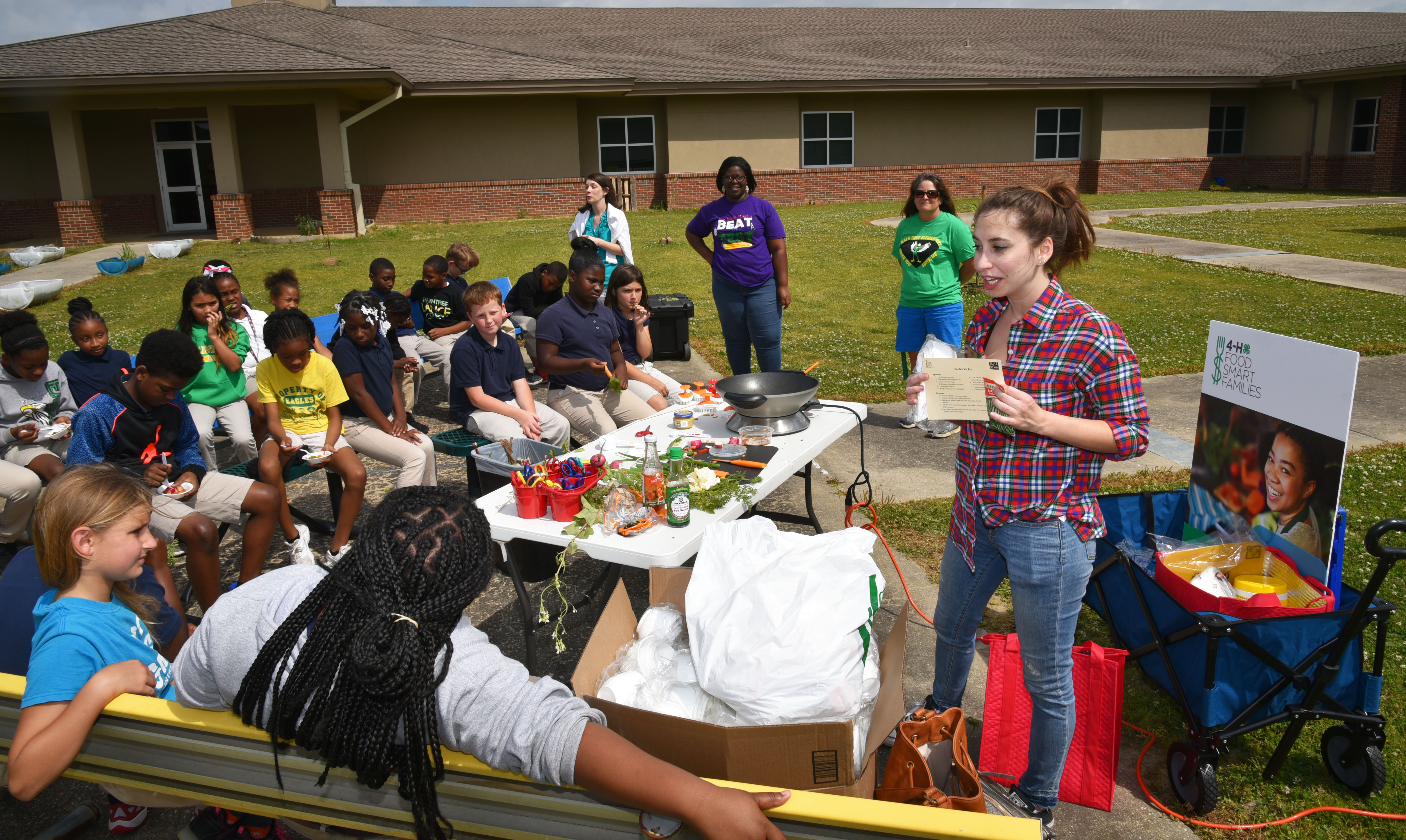 Health lessons come from school garden 